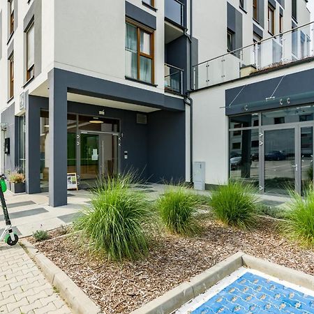 Warta Residence Apartments By Noclegi Renters Poznań Extérieur photo