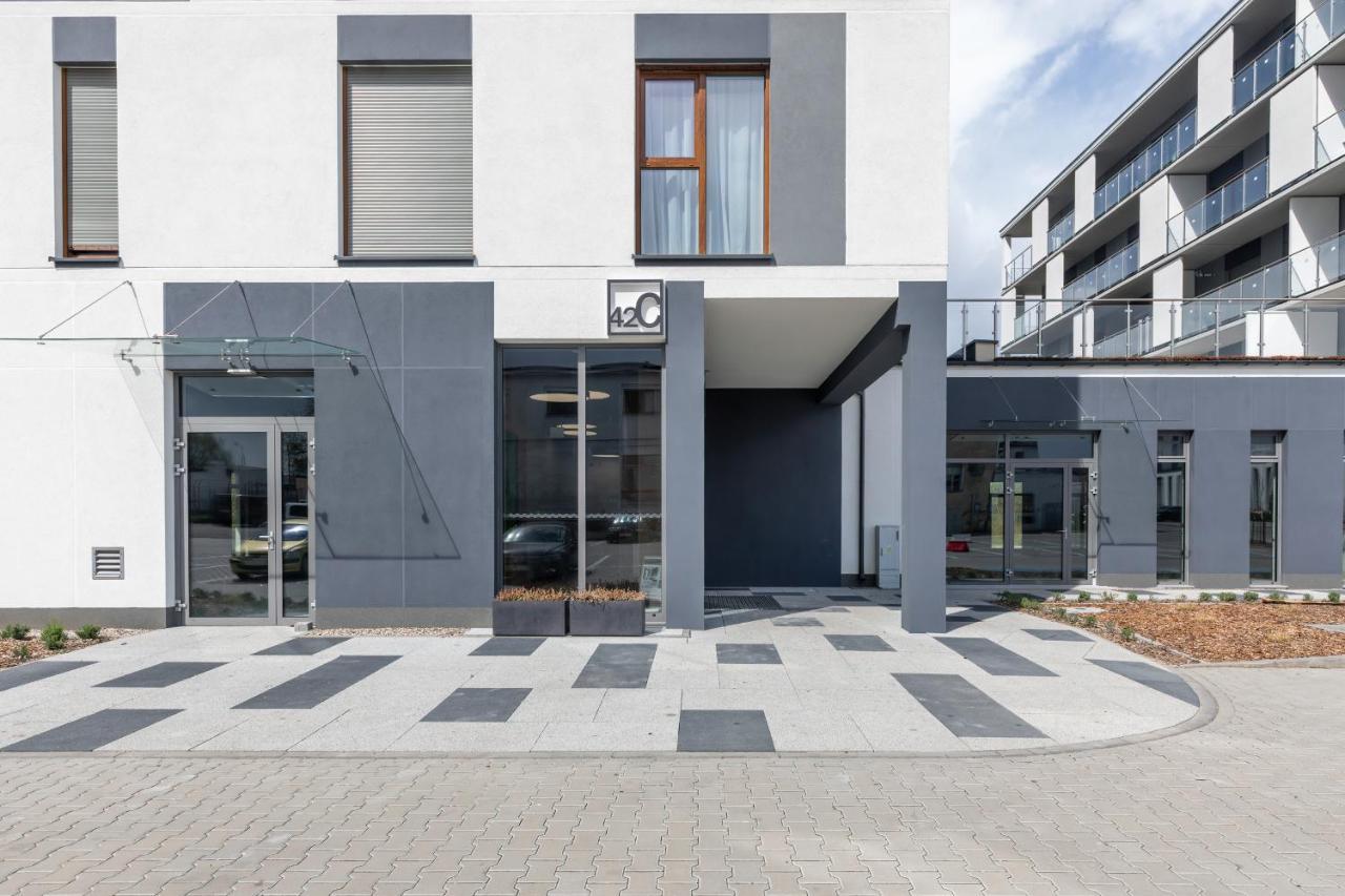 Warta Residence Apartments By Noclegi Renters Poznań Extérieur photo